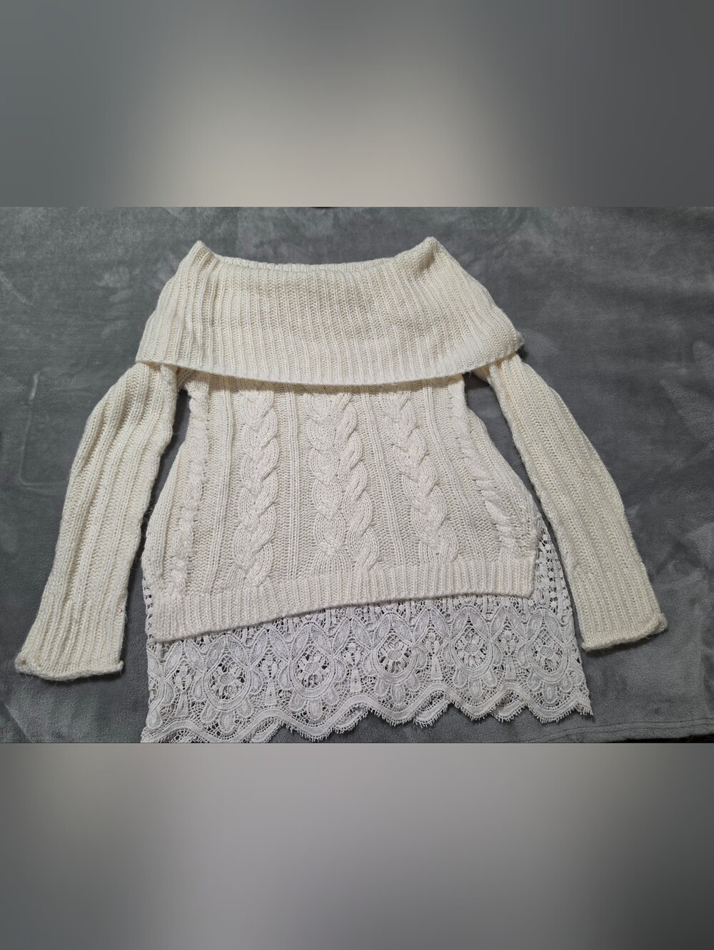 Knox Rose Cream Cable Knit Off-Shoulder Sweater w/ Lace Hem - Size S